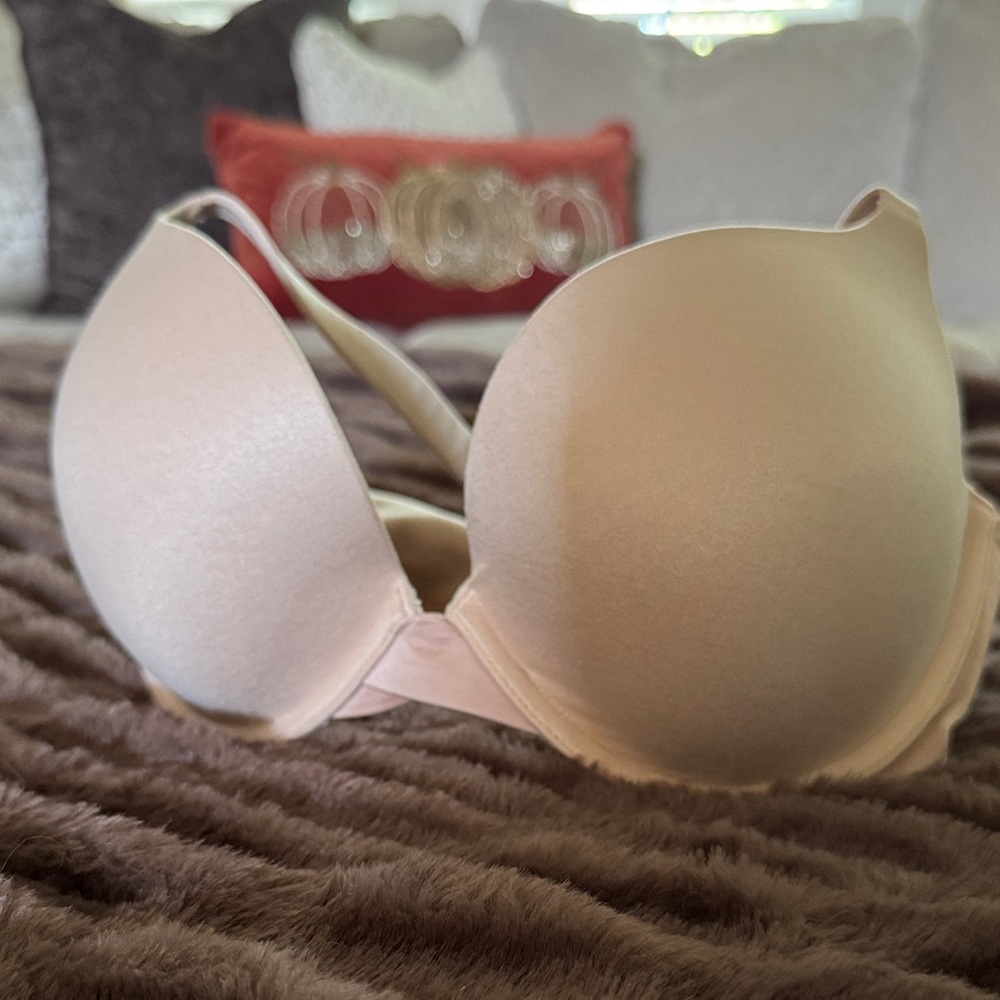 SPANX Pillow Cup 32DD